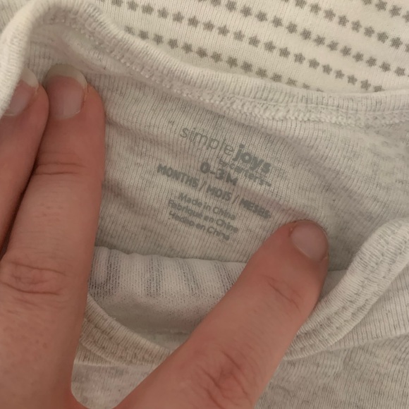 Carters sleep gowns - Picture 2 of 2